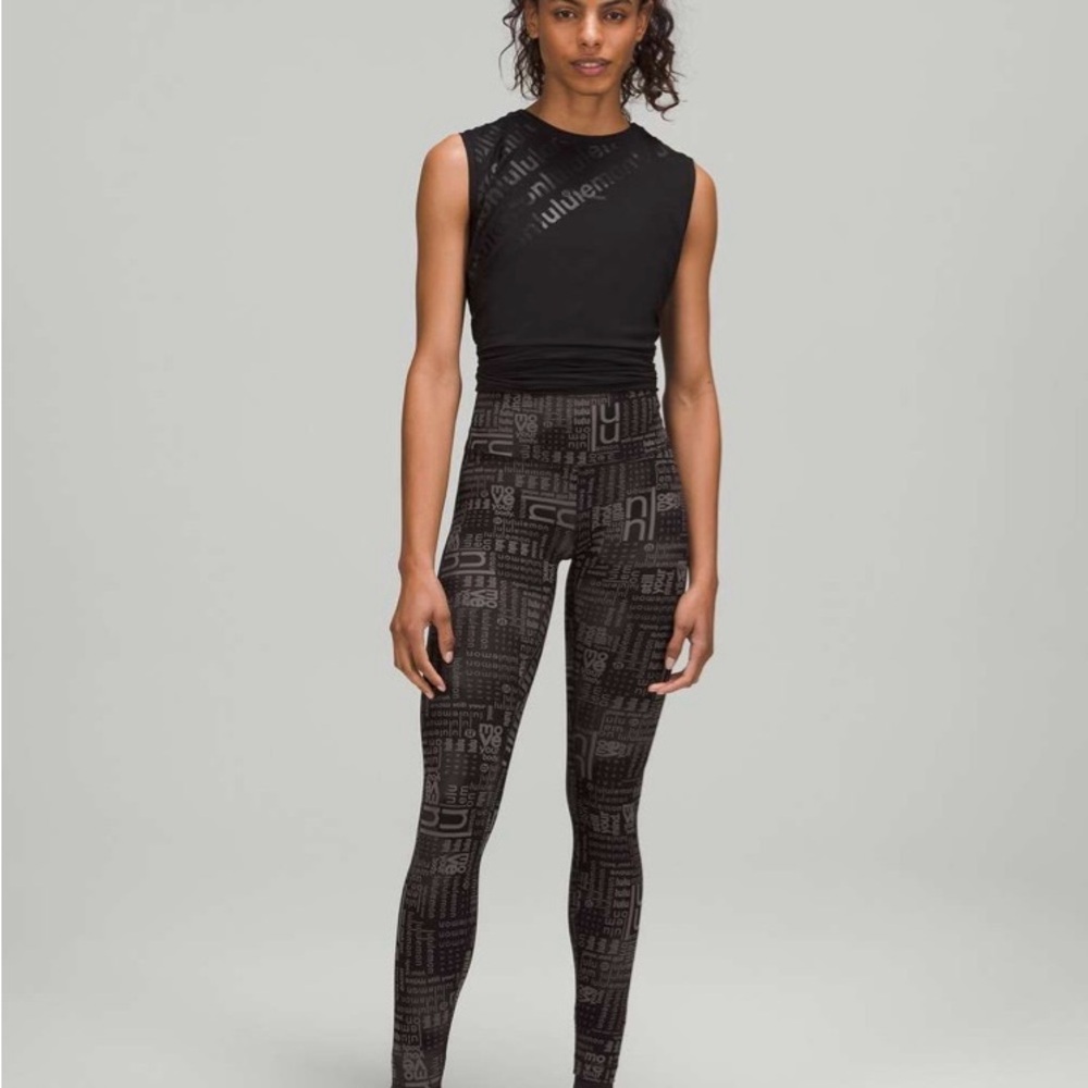 Lululemon Athletica Black Leggings Full-Length Stretch - Picture 4 of 4